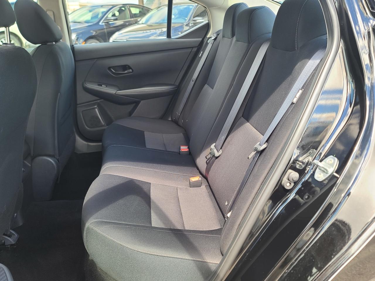 2024 Nissan Sentra SV Photo