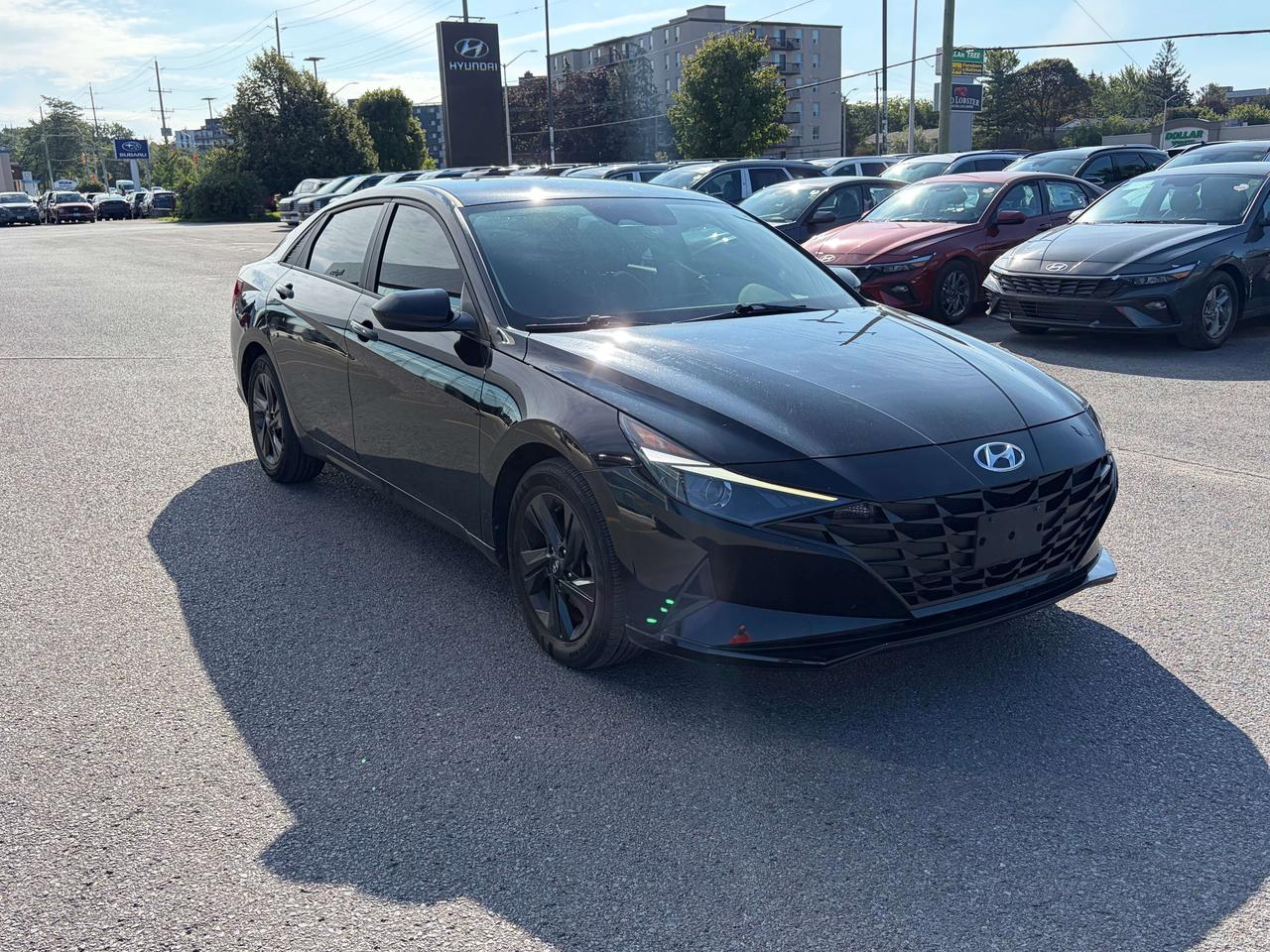 2022 Hyundai Elantra Preferred Photo