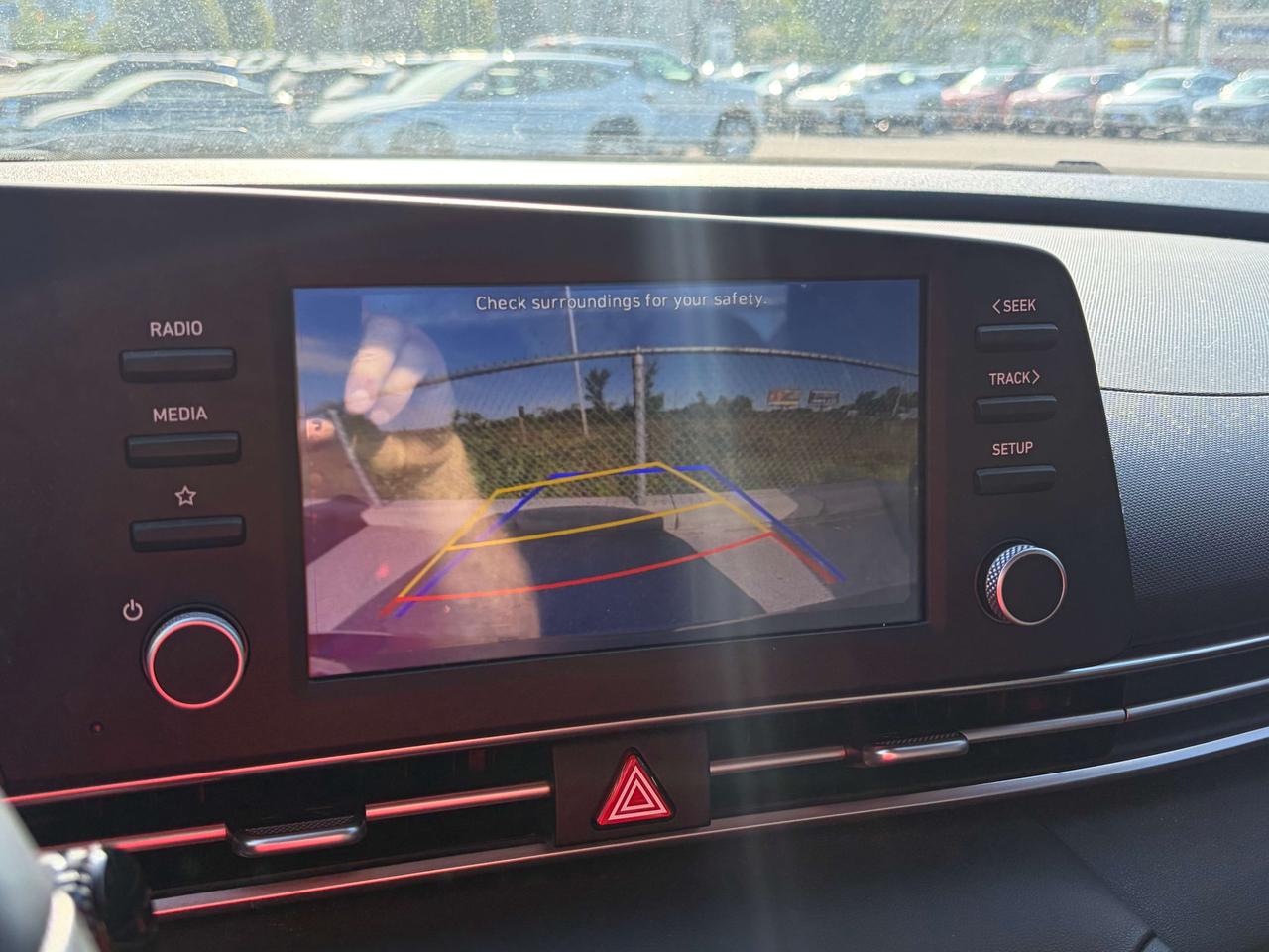 2022 Hyundai Elantra Preferred Photo