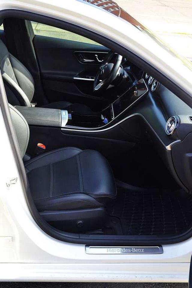 2023 Mercedes-Benz C-Class C 300 4Matic AWD Photo