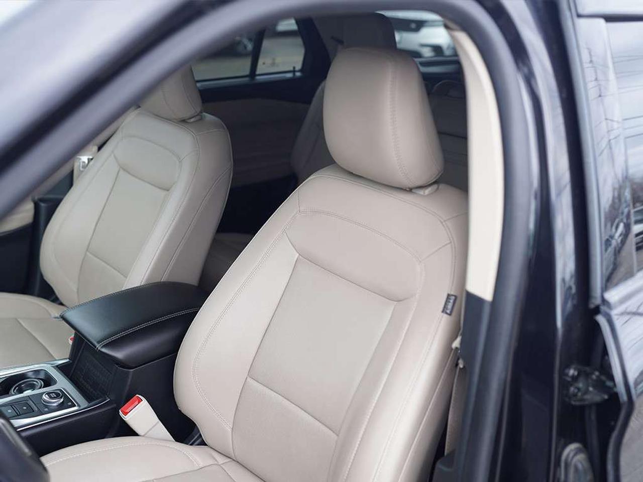 2022 Ford Explorer Limited AWD SUNROOF LEATHER SEATS Photo