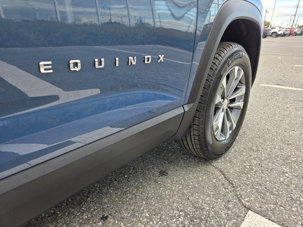 2027 Chevrolet Equinox AWD LT Photo3