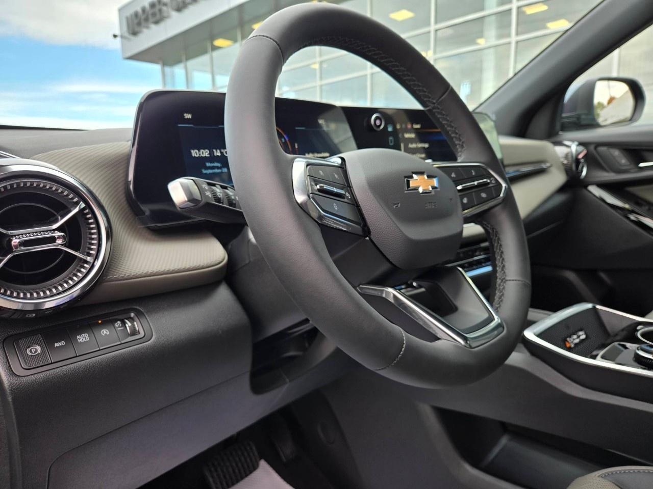 2027 Chevrolet Equinox AWD LT Photo