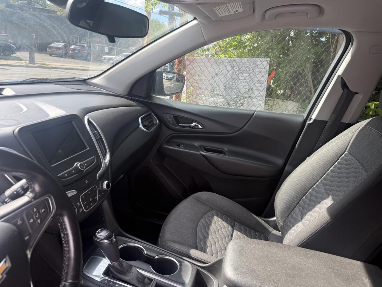 2019 Chevrolet Equinox LT Photo