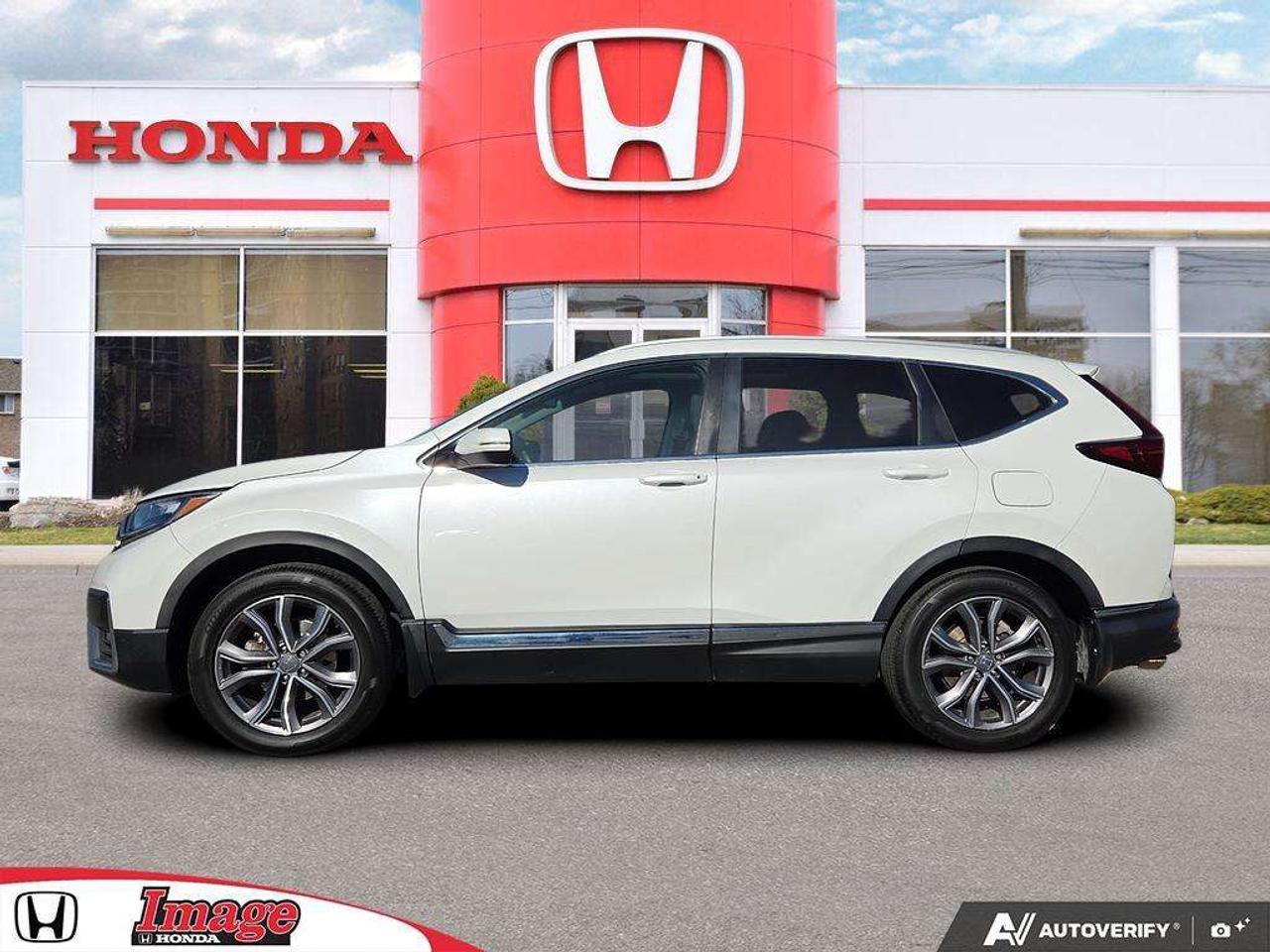 2022 Honda CR-V Touring   SUNROOF   LEATHER   NO CLAIMS Photo3