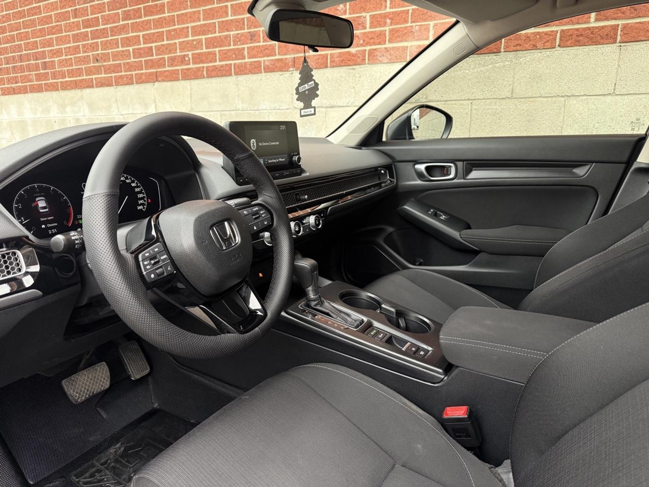 2024 Honda Civic LX| One Owner| Clean Carfax|Apple CarPlay Photo