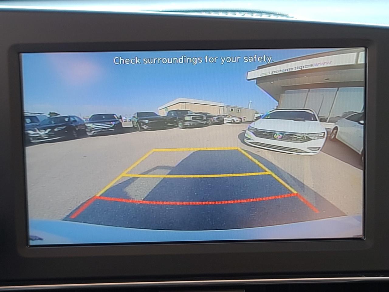 2021 Hyundai Elantra SEL Photo