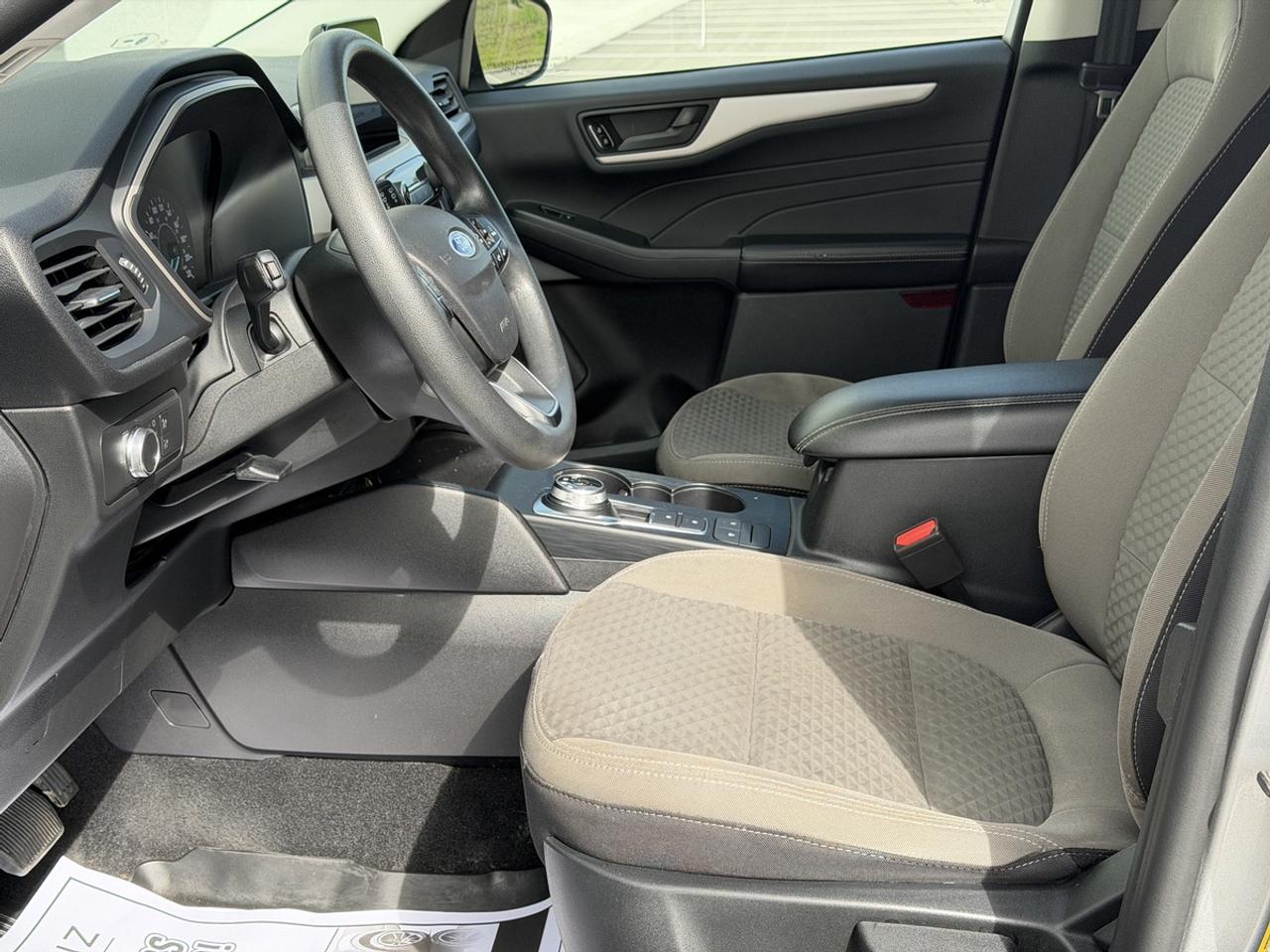 2022 Ford Escape SE/AWD Photo