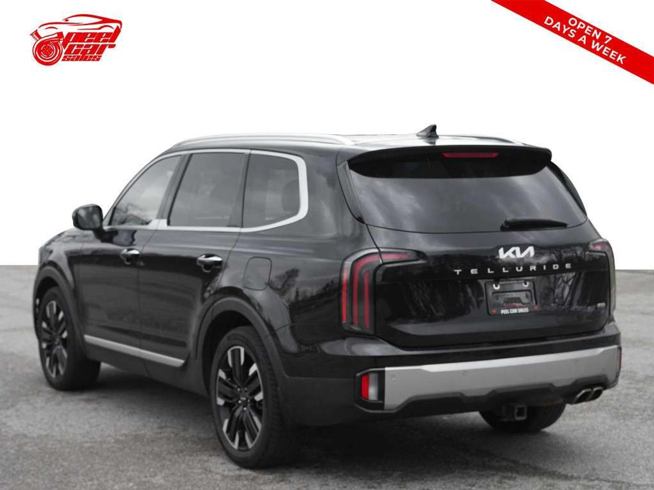 2024 Kia Telluride SX 8 Passenger One-Owner Massage Seats. Photo