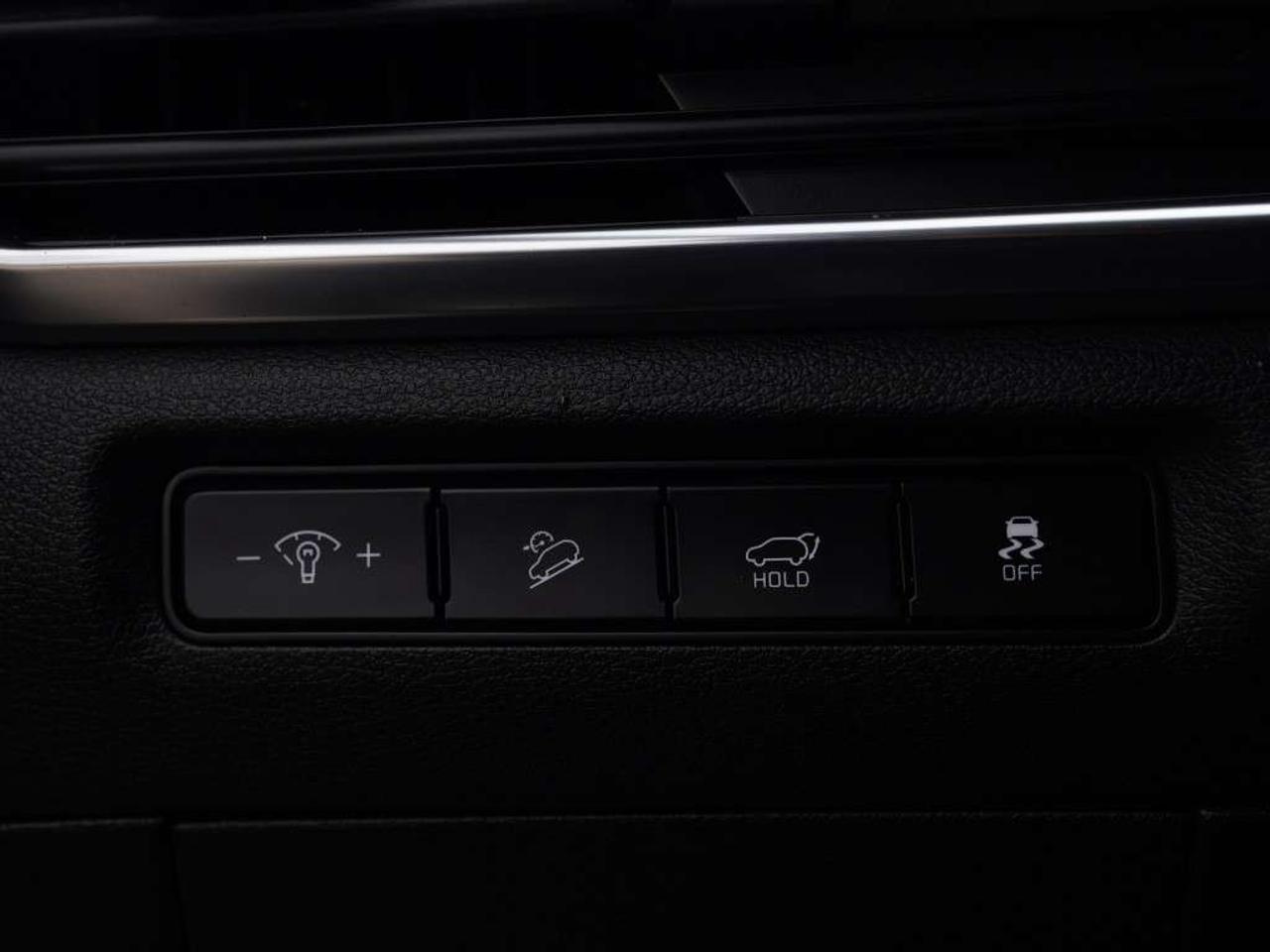 2024 Kia Telluride SX 8 Passenger One-Owner Massage Seats. Photo