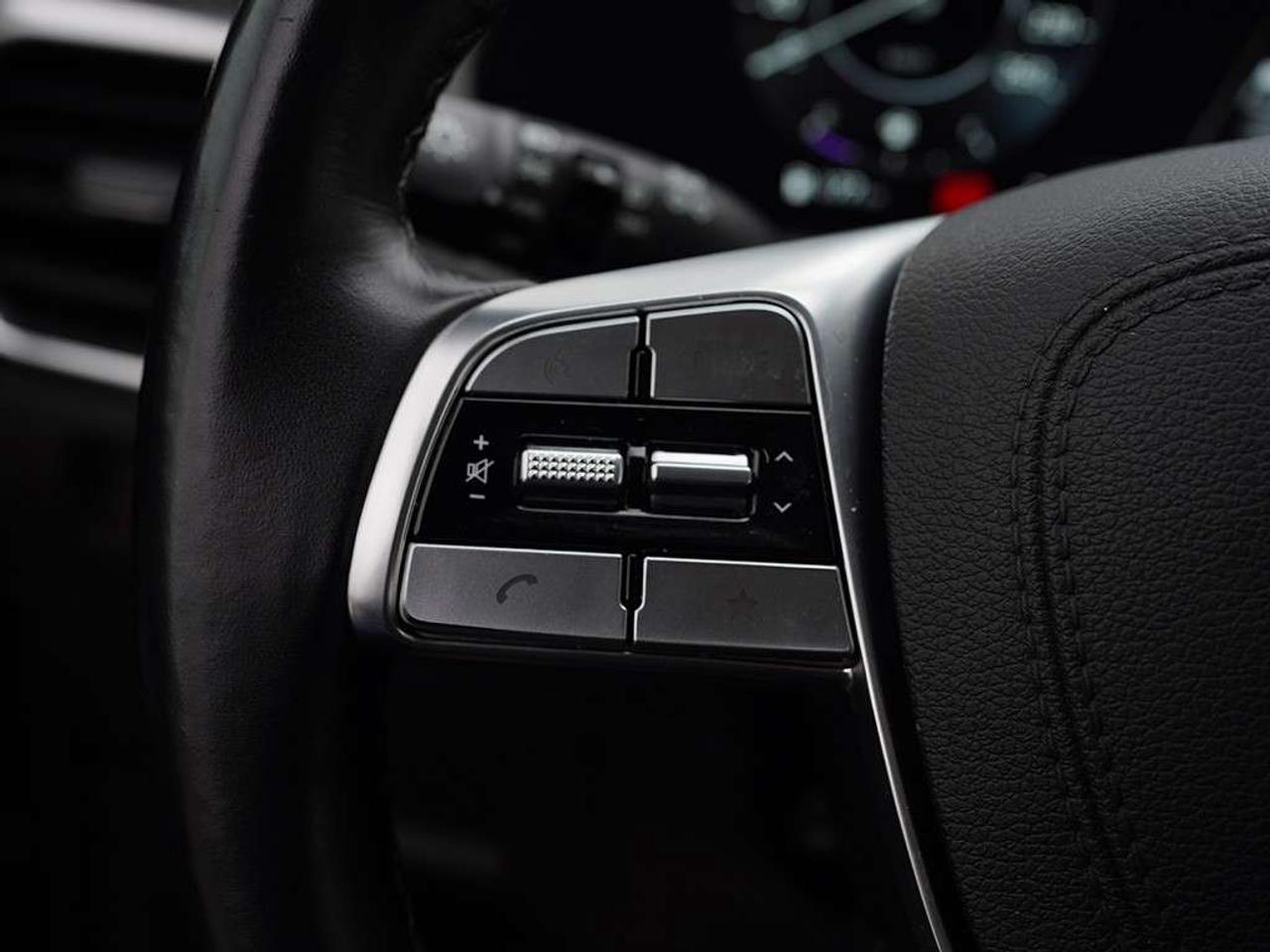 2024 Kia Telluride SX 8 Passenger One-Owner Massage Seats. Photo