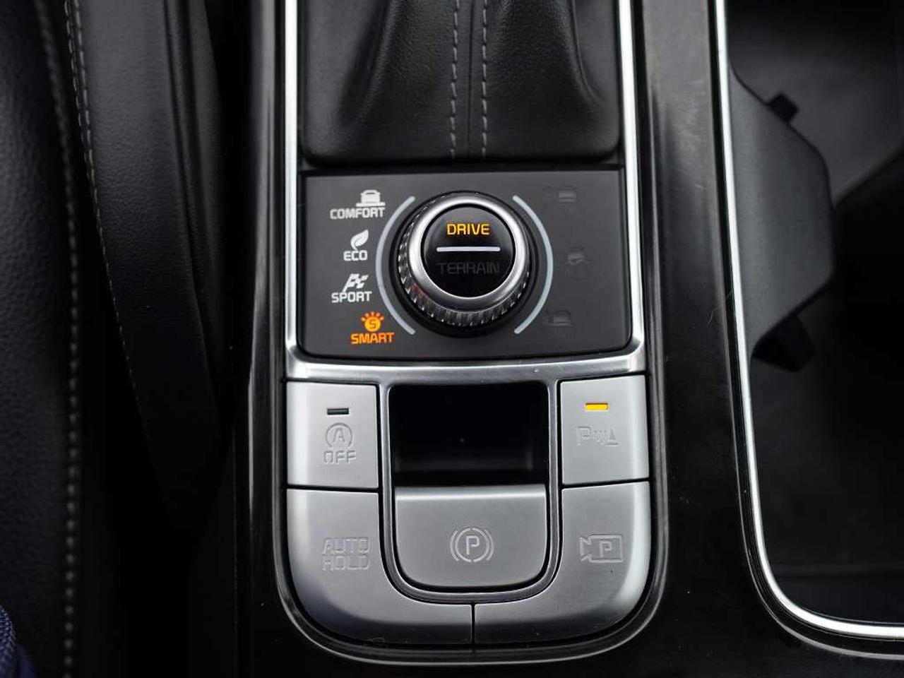 2024 Kia Telluride SX 8 Passenger One-Owner Massage Seats. Photo