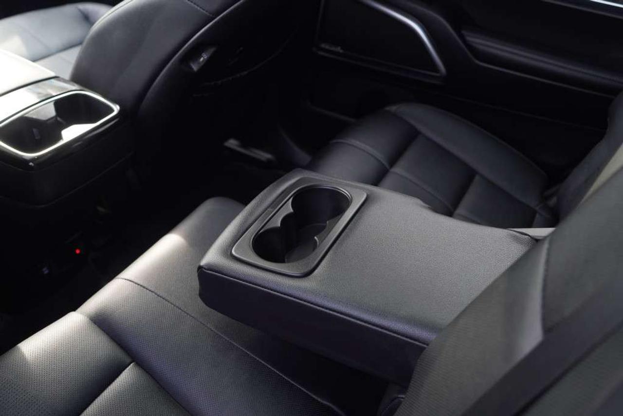 2024 Kia Telluride SX 8 Passenger One-Owner Massage Seats. Photo