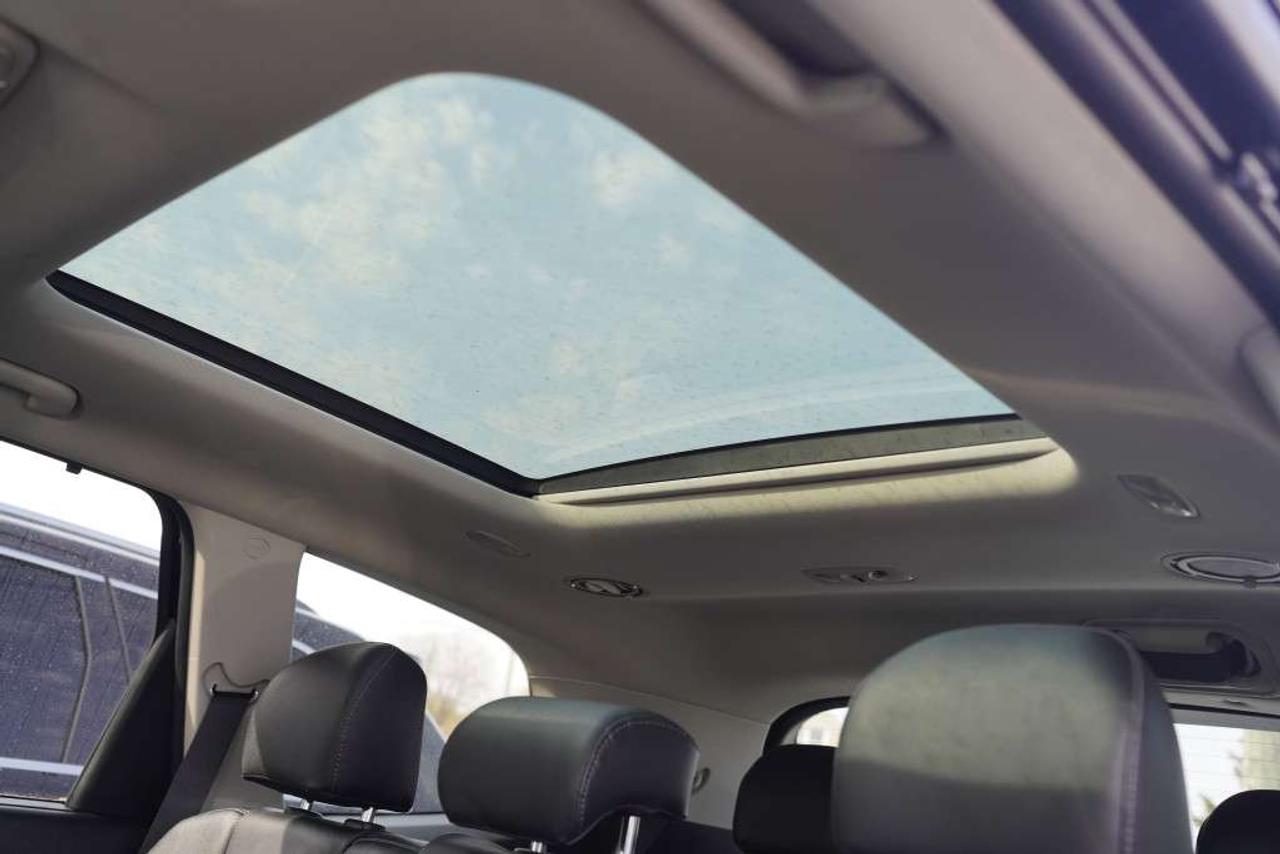 2024 Kia Telluride SX 8 Passenger One-Owner Massage Seats. Photo