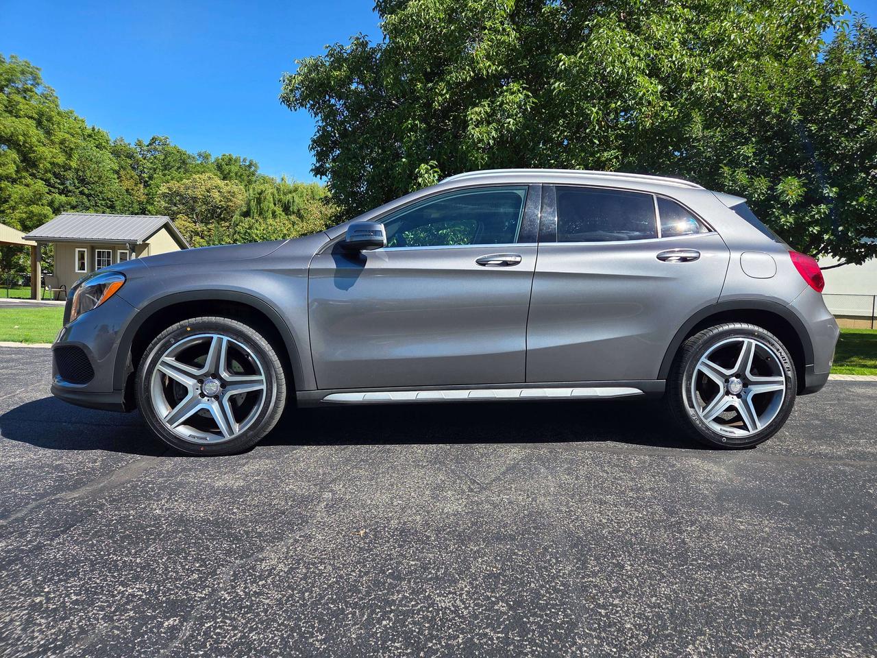 2016 Mercedes-Benz GLA GLA 250 Photo2
