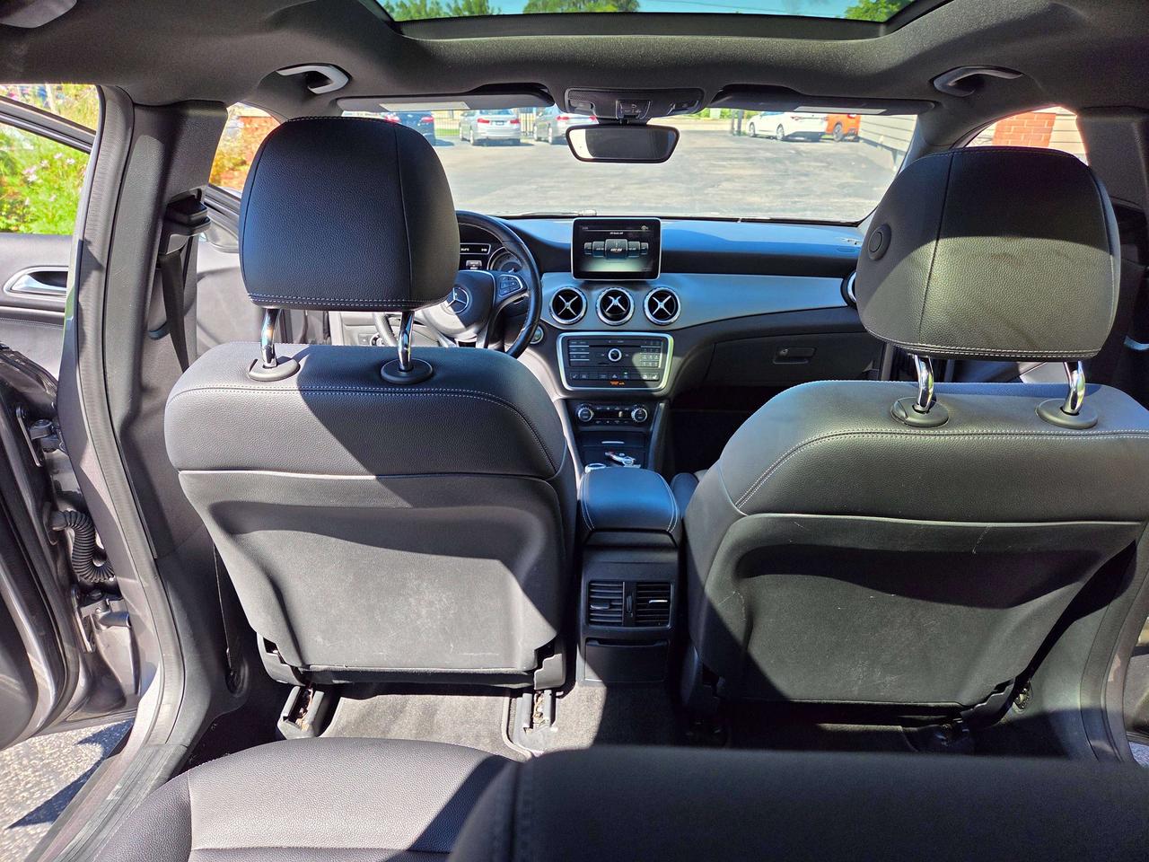 2016 Mercedes-Benz GLA GLA 250 Photo