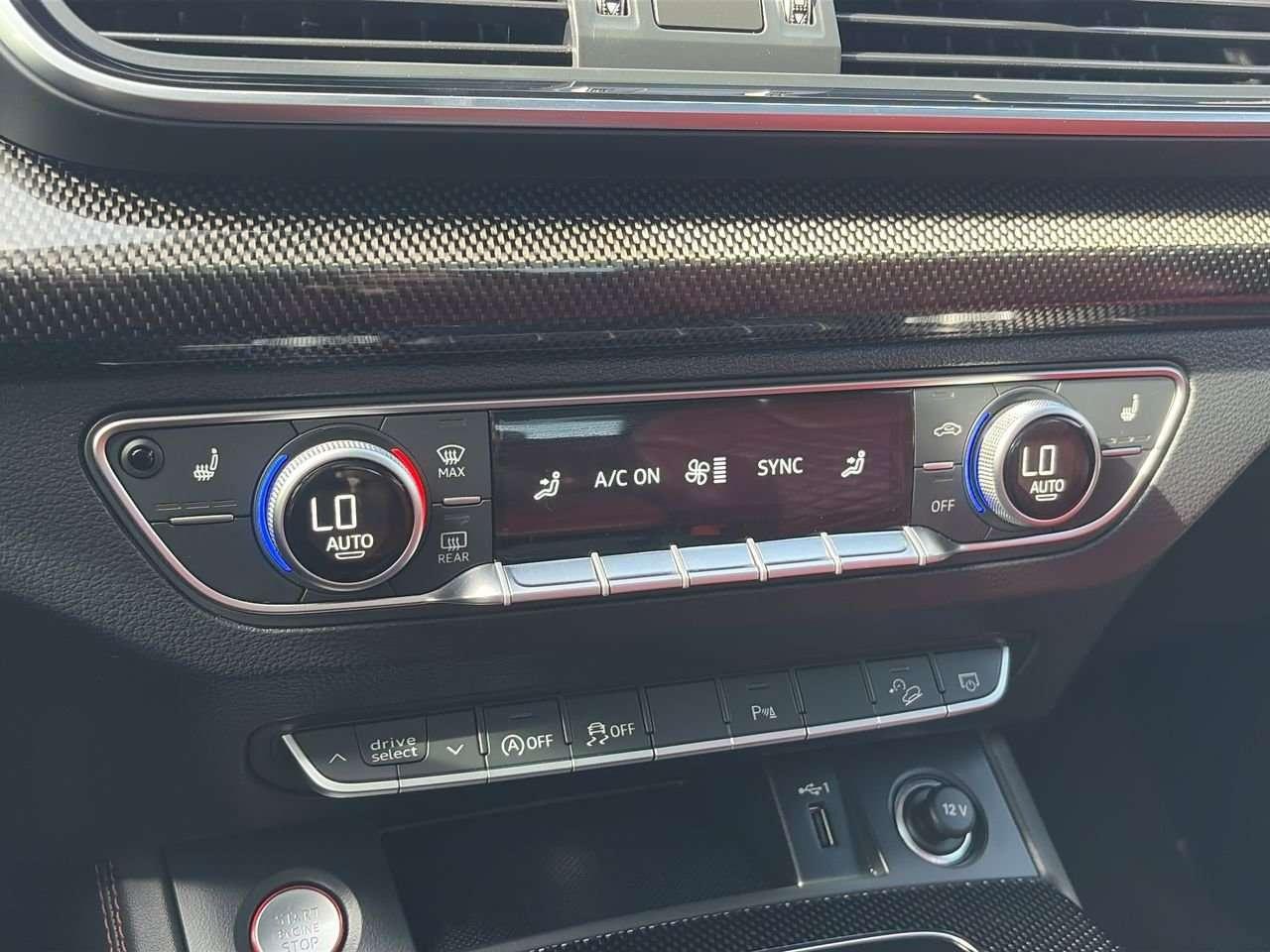 2023 Audi SQ5 3.0T Technik quattro 8sp Tiptronic Alloy Wheels  Sunroof  Leather  Apple/Android CarPlay Photo