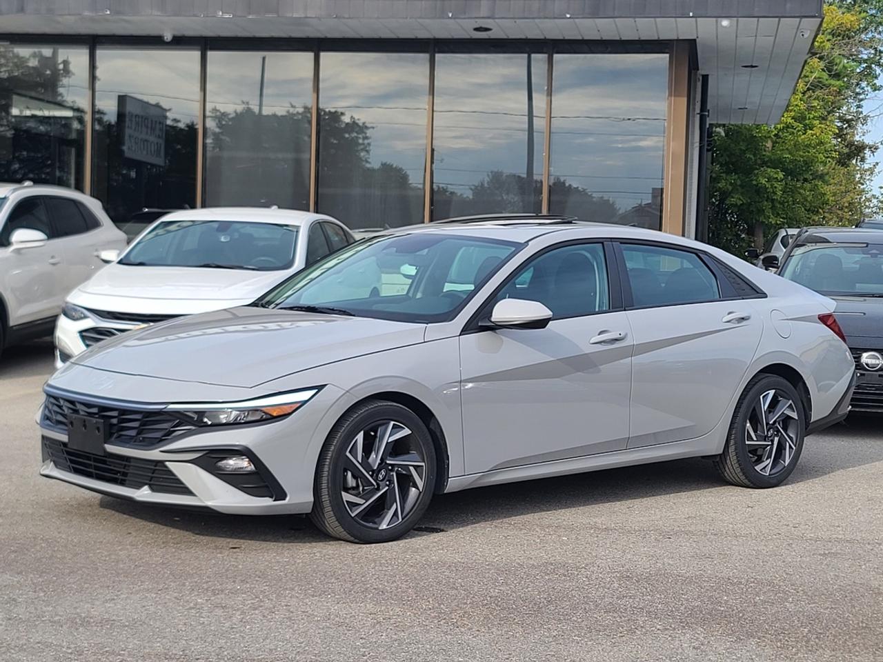 2025 Hyundai Elantra SEL Sport Photo