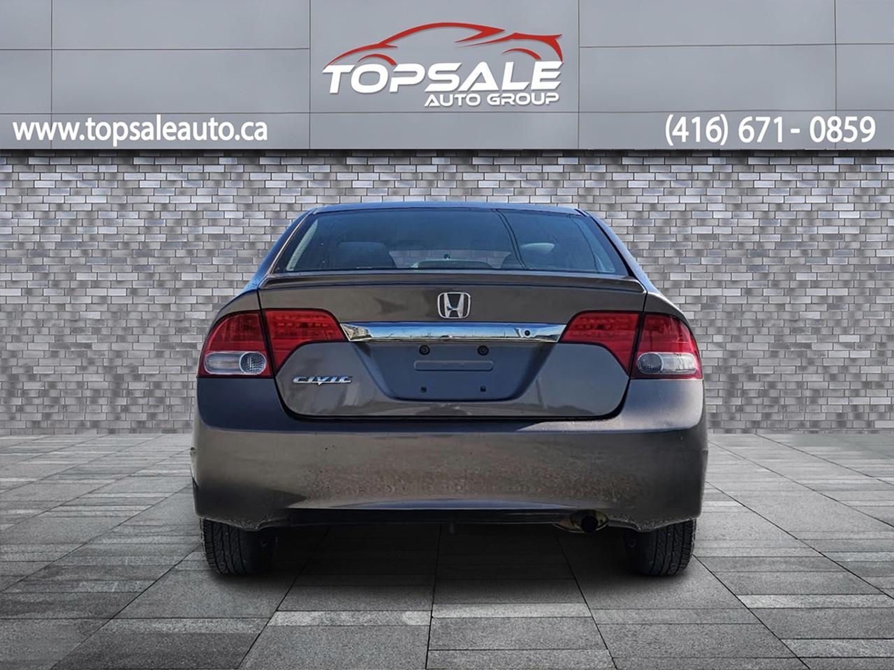 2009 Honda Civic DX-G Photo