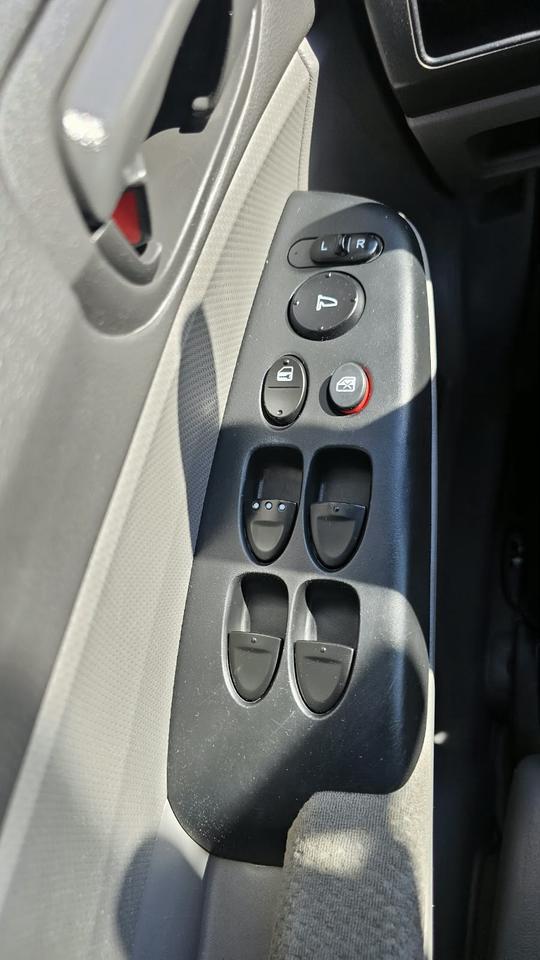 2009 Honda Civic DX-G Photo
