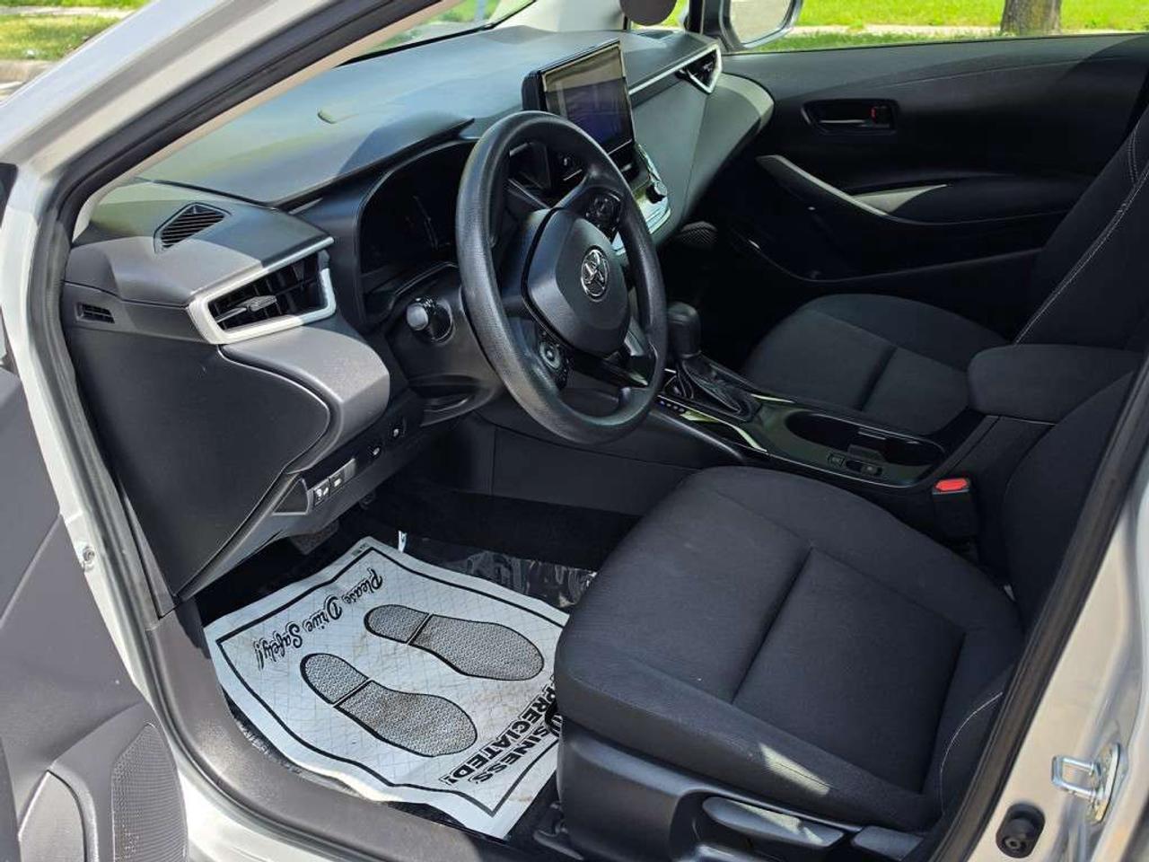 2025 Toyota Corolla LE  Alloy Wheels Apple CarPlay Photo