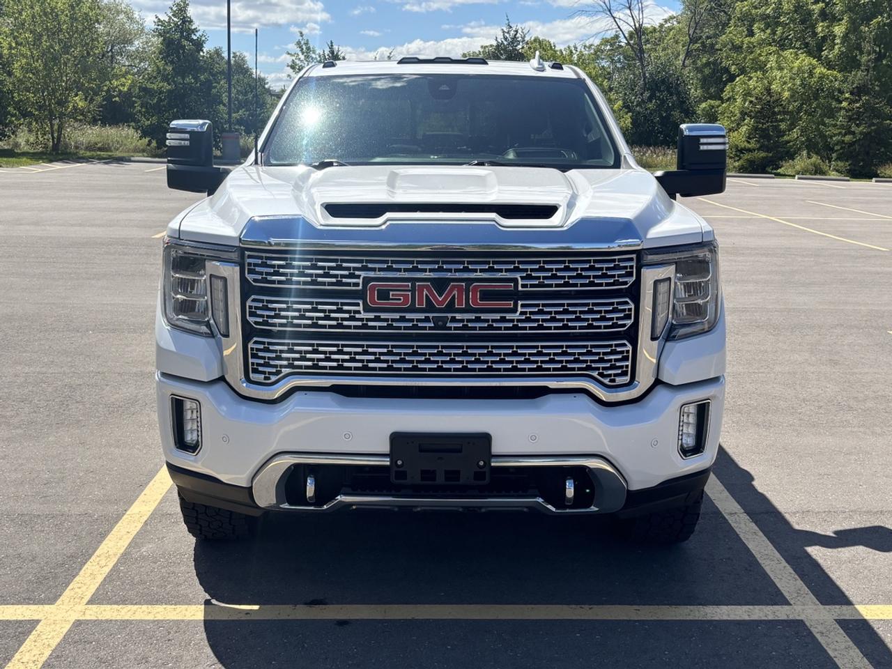 2020 GMC Sierra 2500 HD DENALI Photo