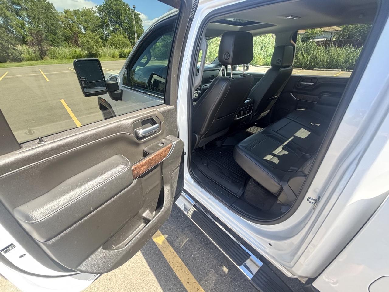 2020 GMC Sierra 2500 HD DENALI Photo