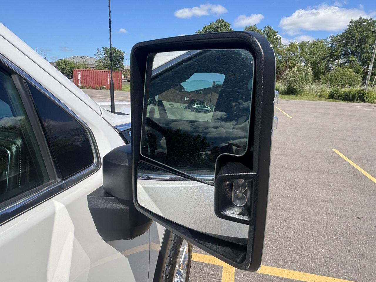 2020 GMC Sierra 2500 HD DENALI Photo