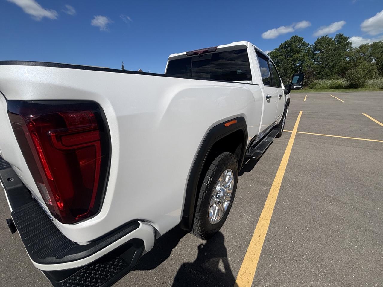 2020 GMC Sierra 2500 HD DENALI Photo