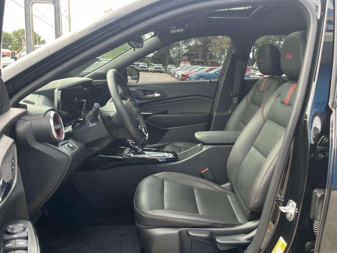 2025 Chevrolet Trax 2RS CPO RATES APPLY @ 4.49%-5.59% OAC Photo
