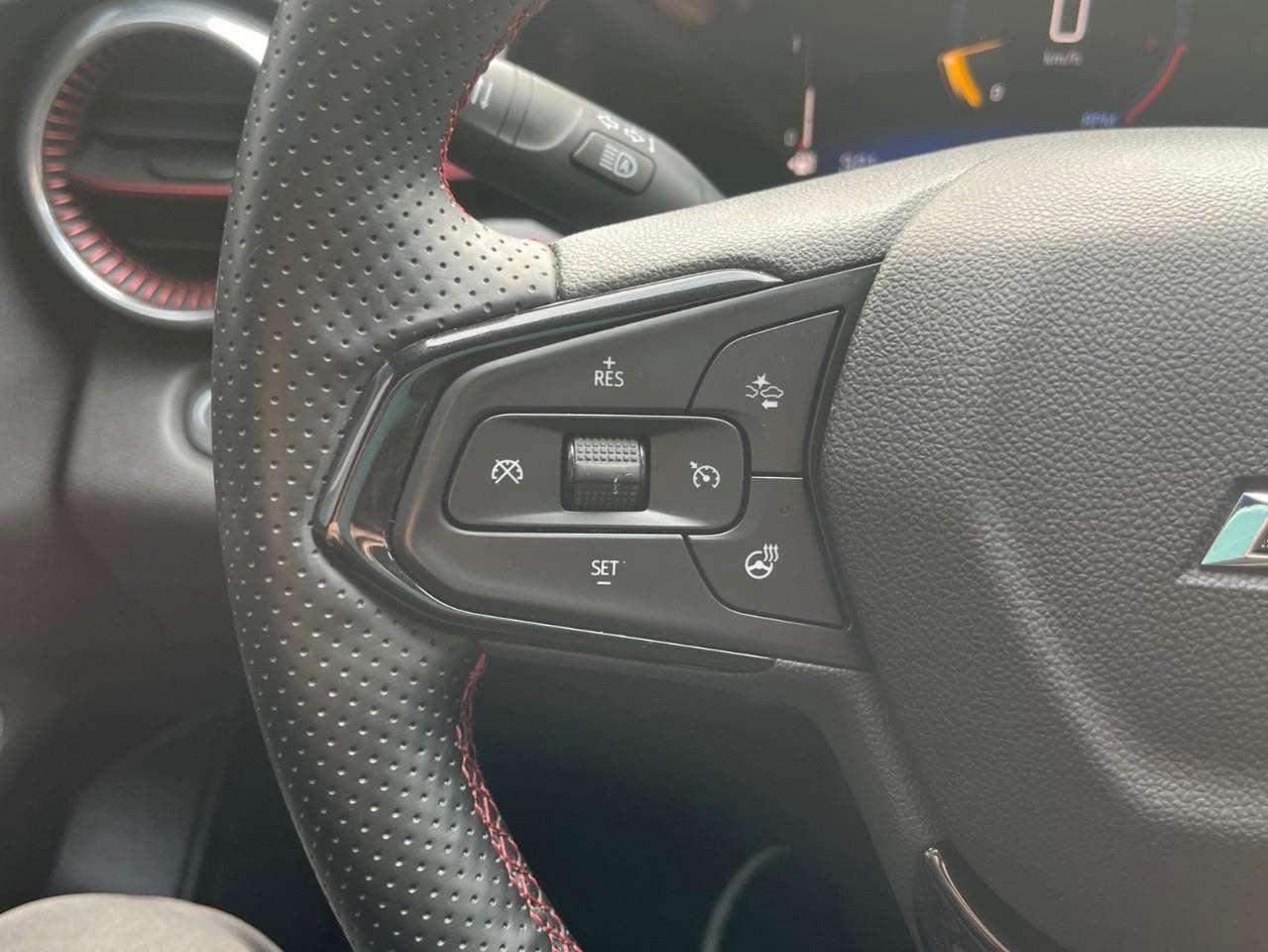 2025 Chevrolet Trax 2RS CPO RATES APPLY @ 4.49%-5.59% OAC Photo
