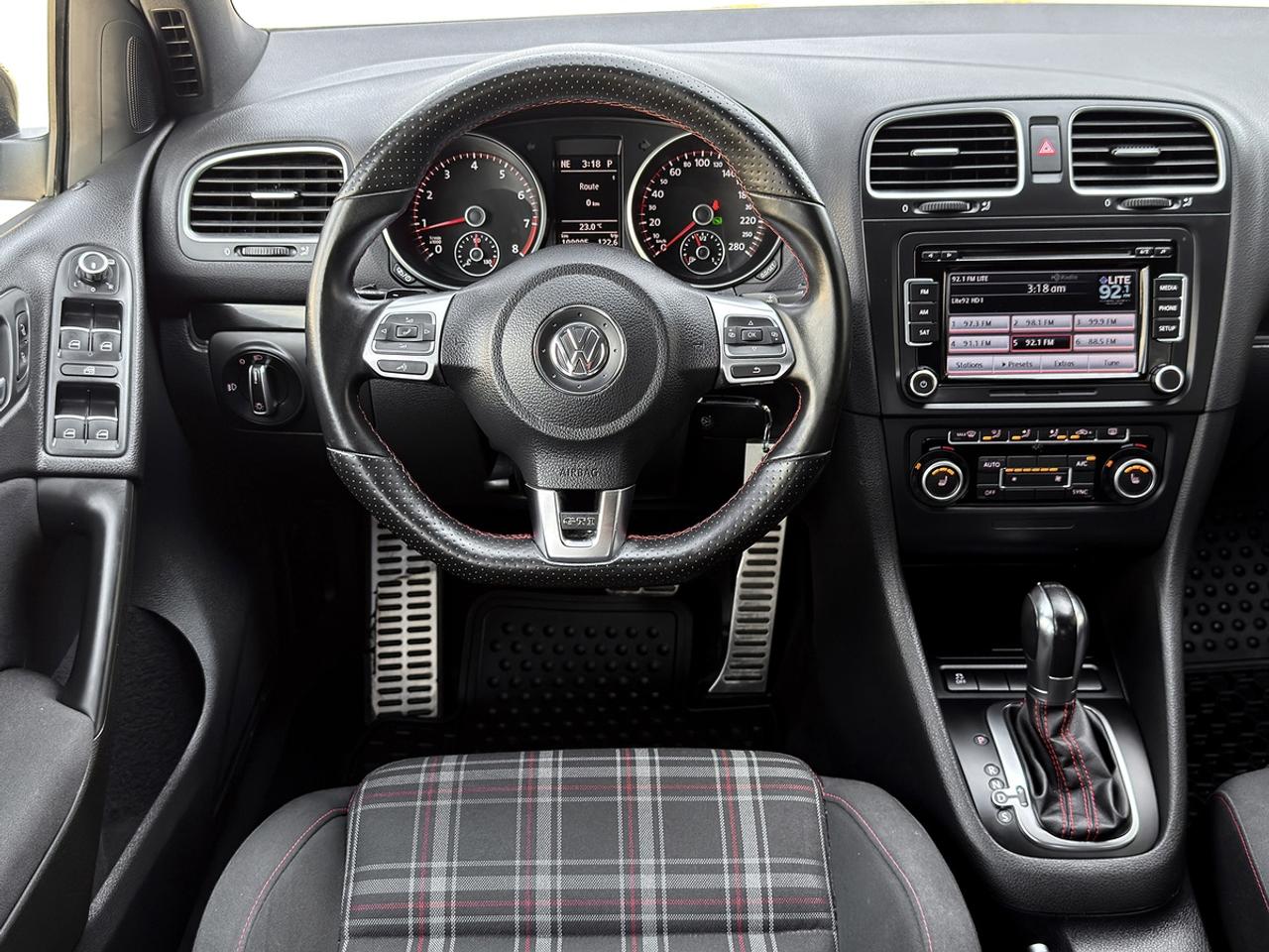 2013 Volkswagen GTI 5-door DSG Photo