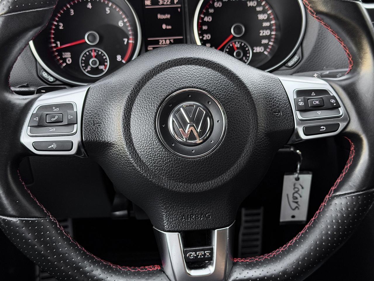 2013 Volkswagen GTI 5-door DSG Photo