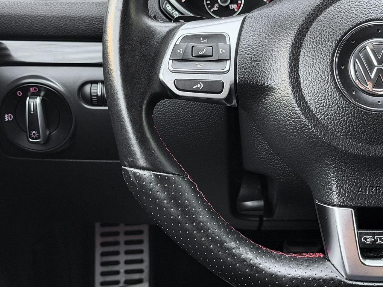 2013 Volkswagen GTI 5-door DSG Photo
