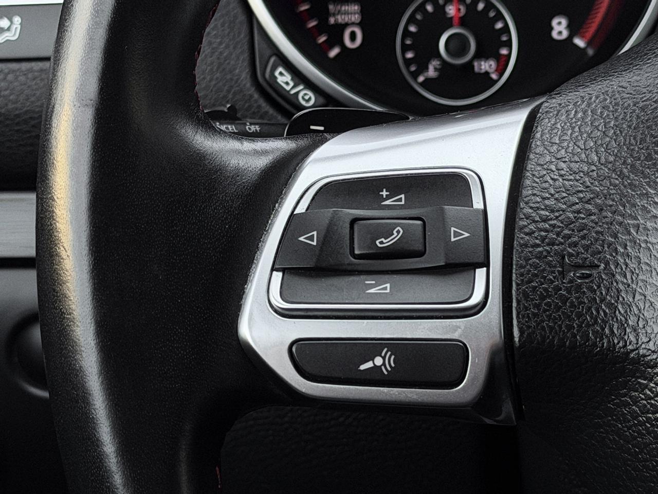 2013 Volkswagen GTI 5-door DSG Photo