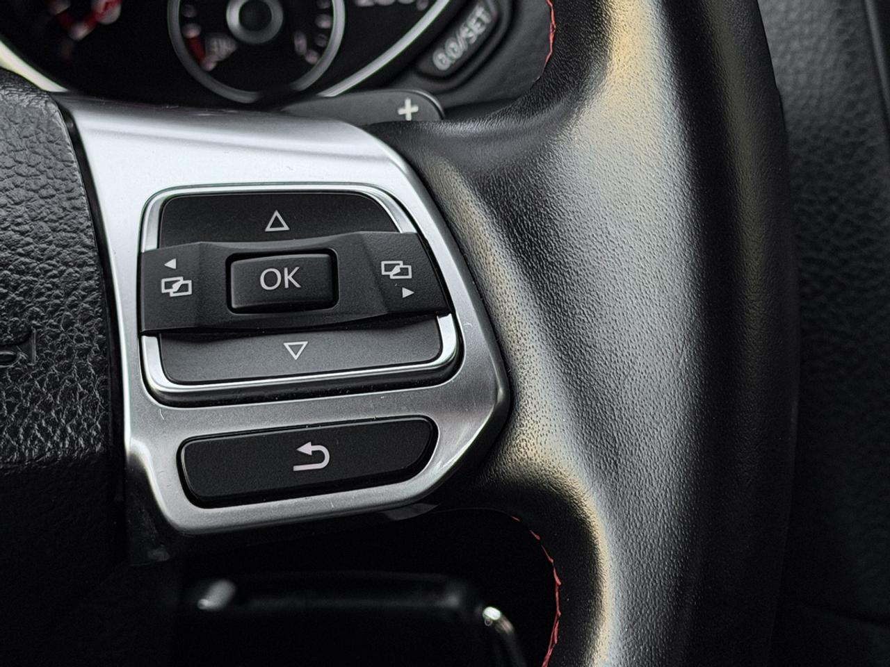 2013 Volkswagen GTI 5-door DSG Photo