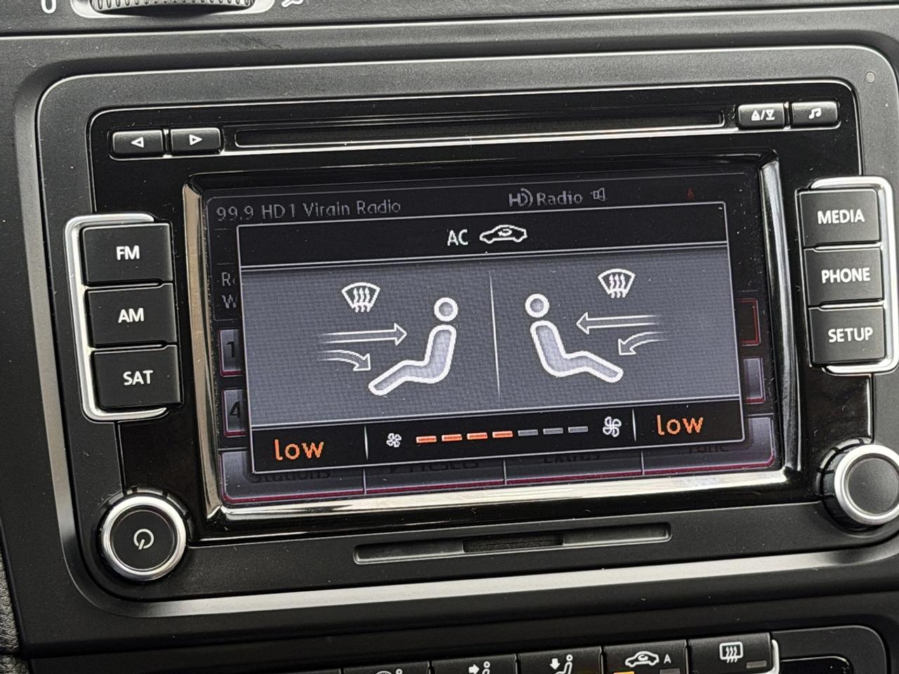 2013 Volkswagen GTI 5-door DSG Photo