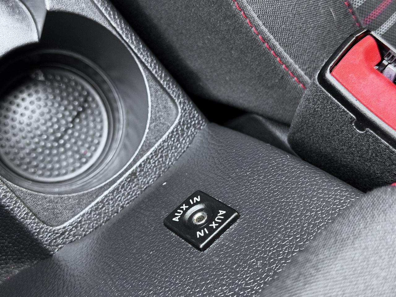 2013 Volkswagen GTI 5-door DSG Photo