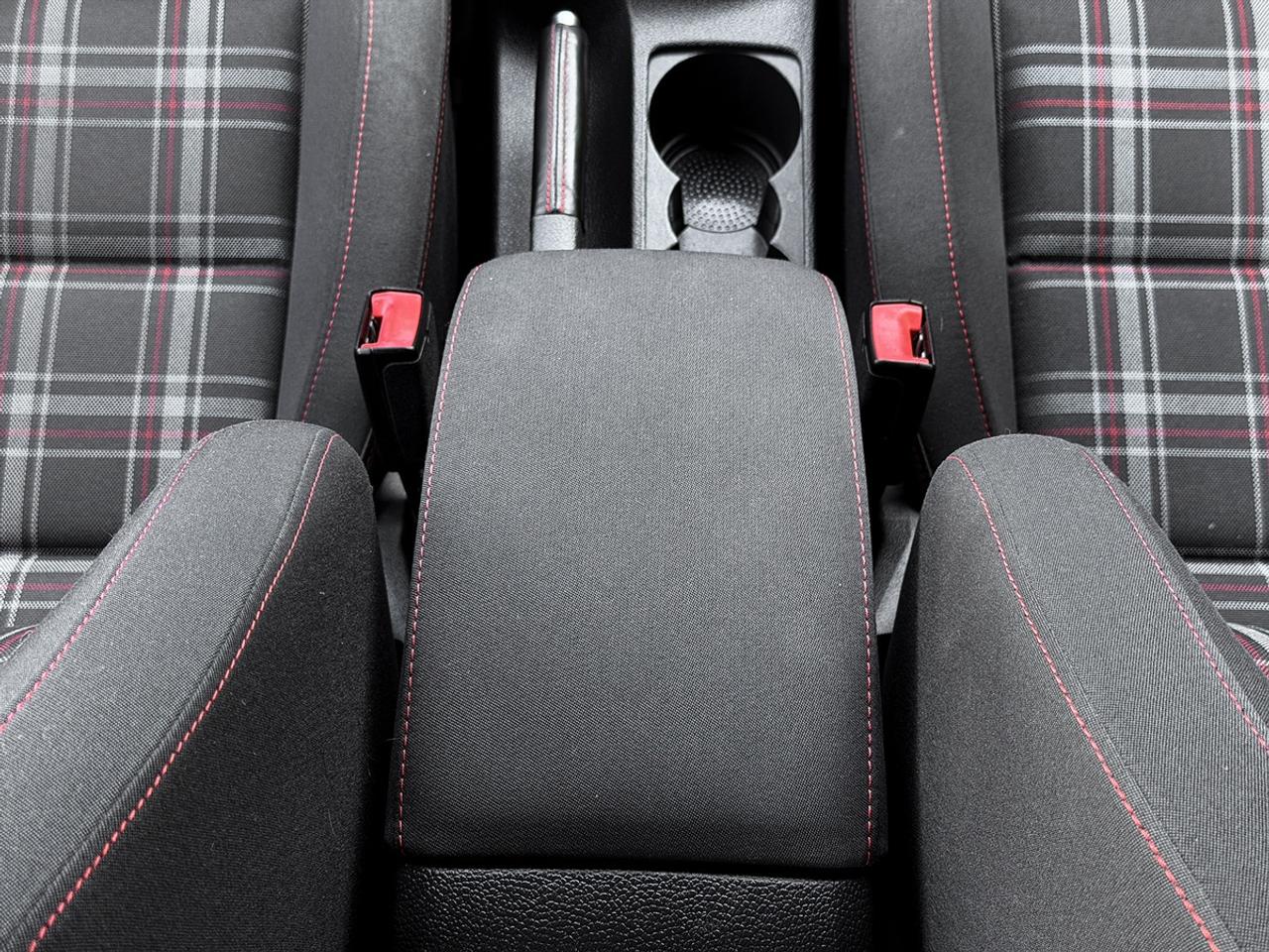 2013 Volkswagen GTI 5-door DSG Photo