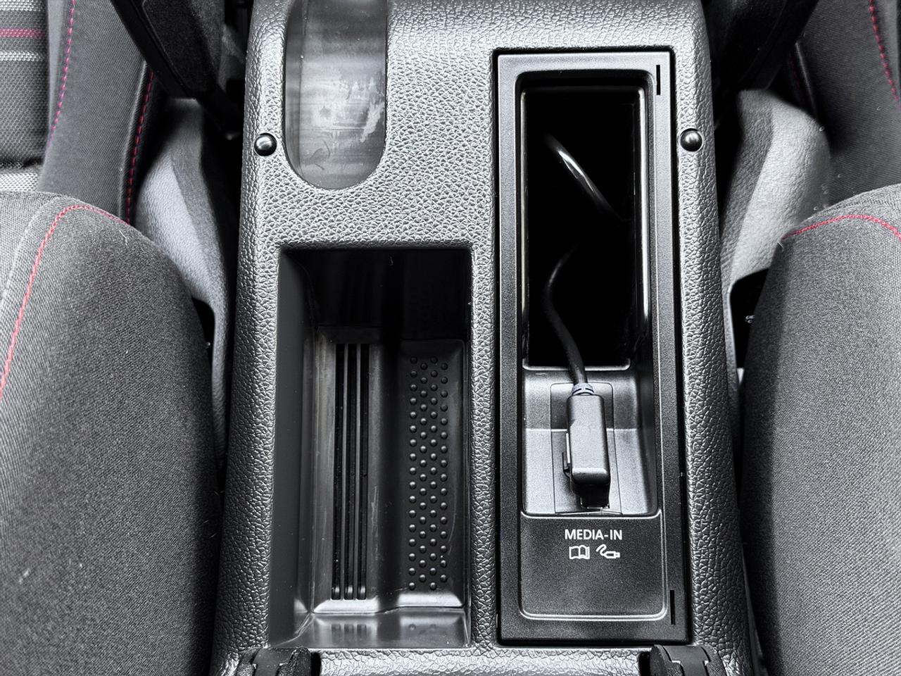 2013 Volkswagen GTI 5-door DSG Photo