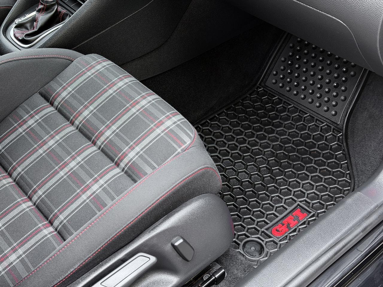 2013 Volkswagen GTI 5-door DSG Photo