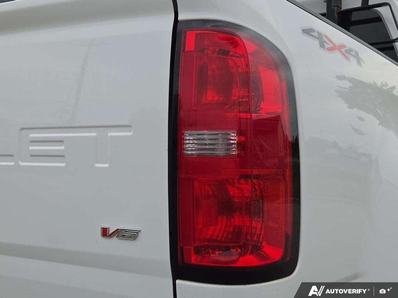 2022 Chevrolet Colorado 4WD Work Truck   TONNEAU   SIDE STEPS   CARPLAY Photo