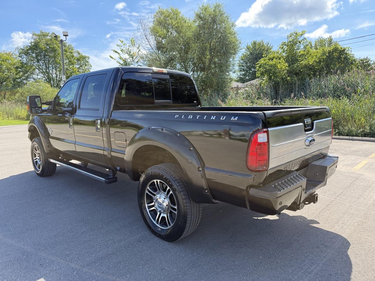 2016 Ford F-250 Platinum Photo