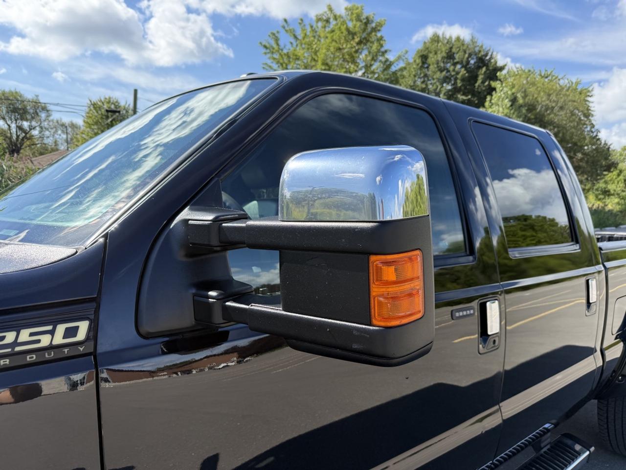 2016 Ford F-250 Platinum Photo