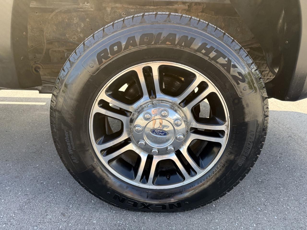 2016 Ford F-250 Platinum Photo