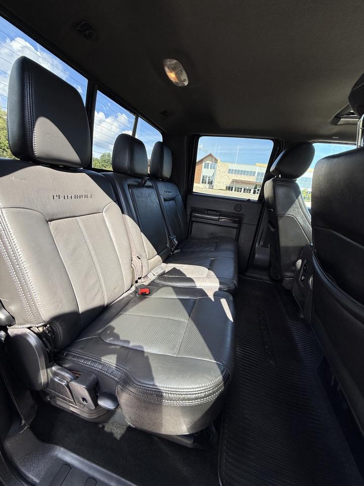 2016 Ford F-250 Platinum Photo