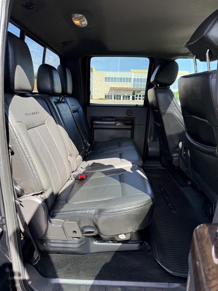 2016 Ford F-250 Platinum Photo