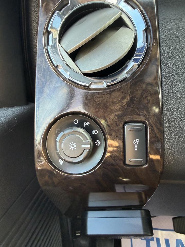 2016 Ford F-250 Platinum Photo