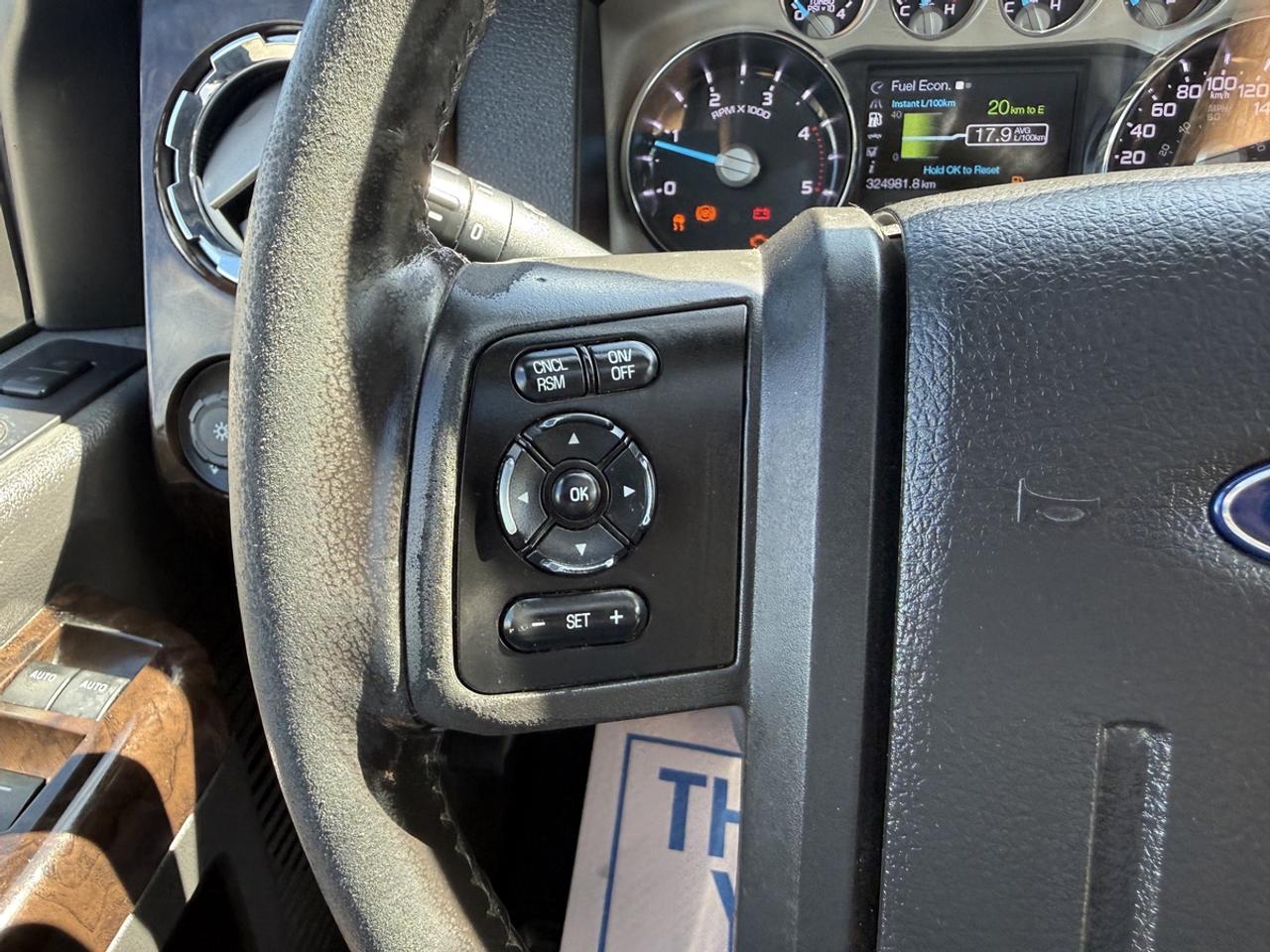 2016 Ford F-250 Platinum Photo
