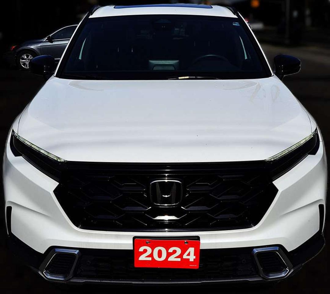 2024 Honda CR-V Touring 4dr All Wheel Drive CVT Photo